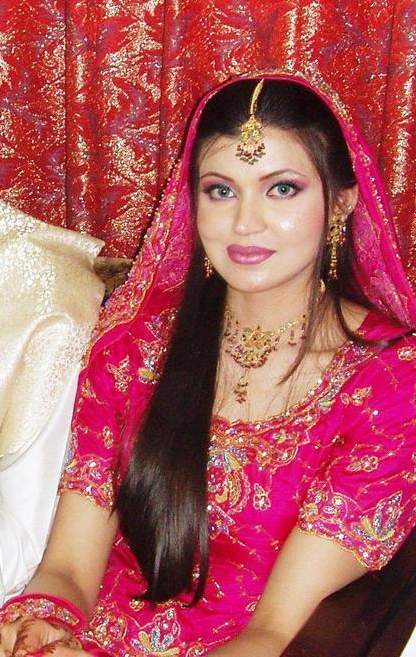 INDIAN-PAKISTANI-BRIDAL-DRESS 6
