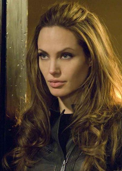 angelina-jolie-hot-pictures-photos-2012-6