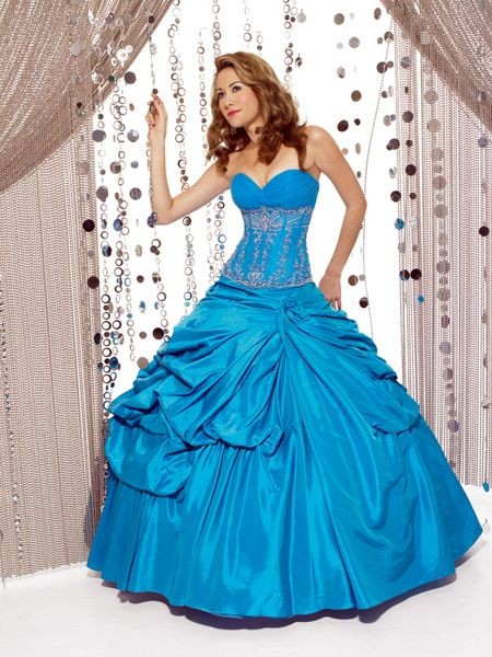 prom-dress-designs-2012-5