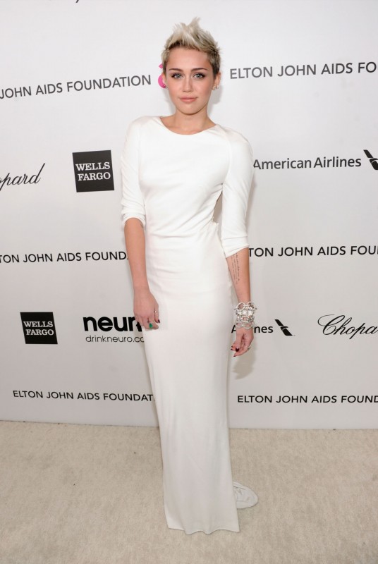 Miley-Cyrus-at-Elton-John-AIDS-Foundation-Party-in-Hollywood-Pictures-Photos-5
