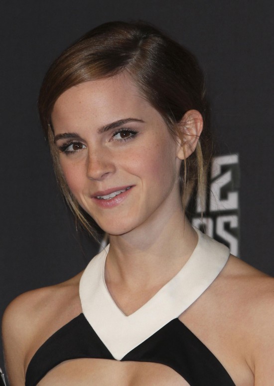 Emma-Watson-at-2013-MTV-Movie-Awards-in-Culver-City-Pictures-Photos-