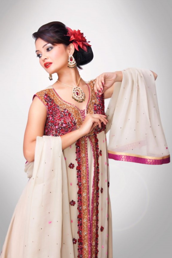 Silkasia-Indian-Pakistani-Bridal-Wedding-Casual-Formal-Dresses-2013-For-Girls-10