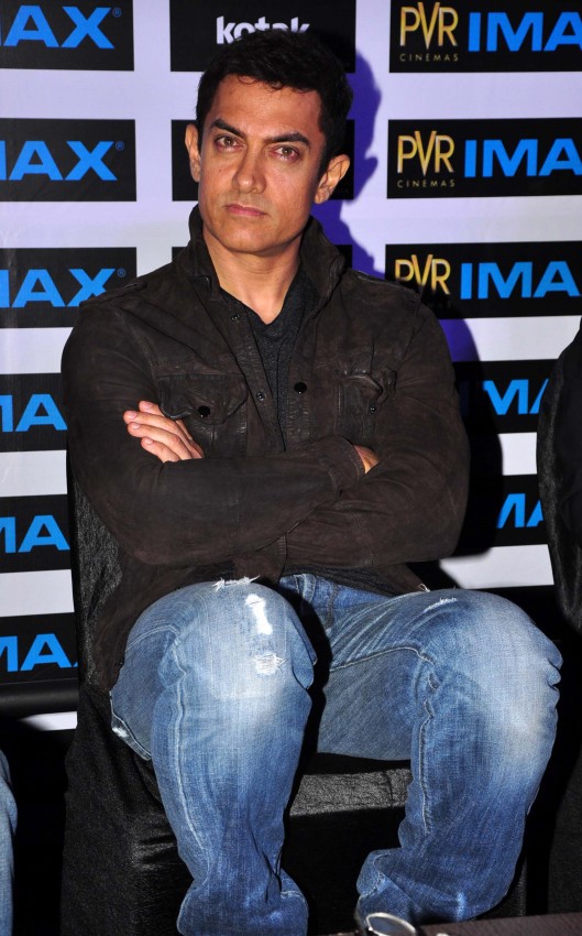 Aamir-Khan-Bollywood-Famous-Actor-Launch-PVR-Imax-Screen-Photoshoot-4
