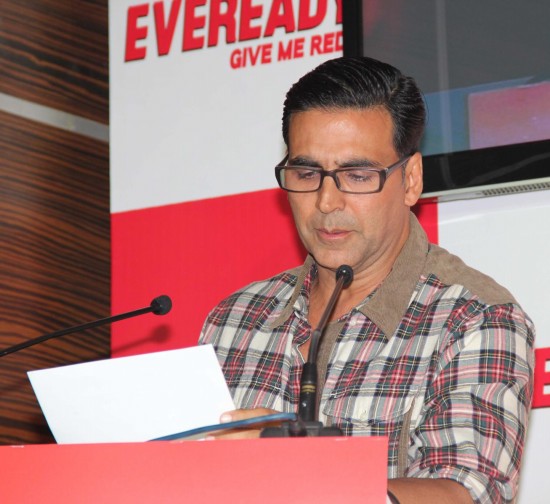 Akshay-Kumar-launches-Eveready-New-products-Gallery-pictures-Images-1