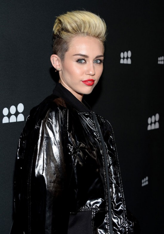 Miley-Cyrus-at-Myspace-Launch-Event-in-Los-Angeles-Images-Photo-1