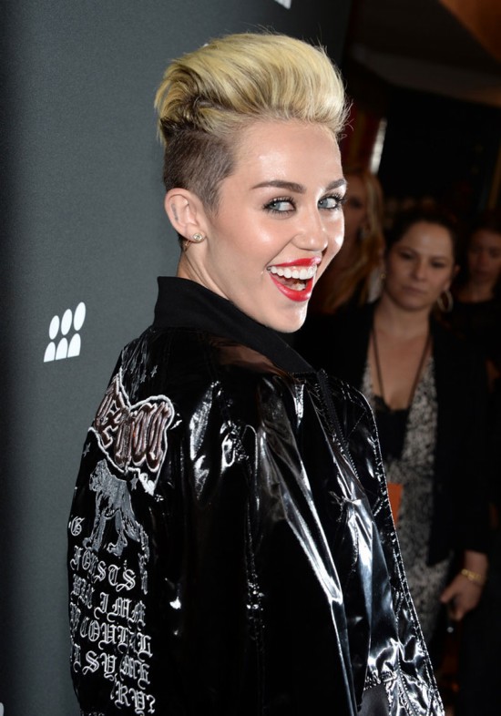 Miley-Cyrus-at-Myspace-Launch-Event-in-Los-Angeles-Images-Photo-2
