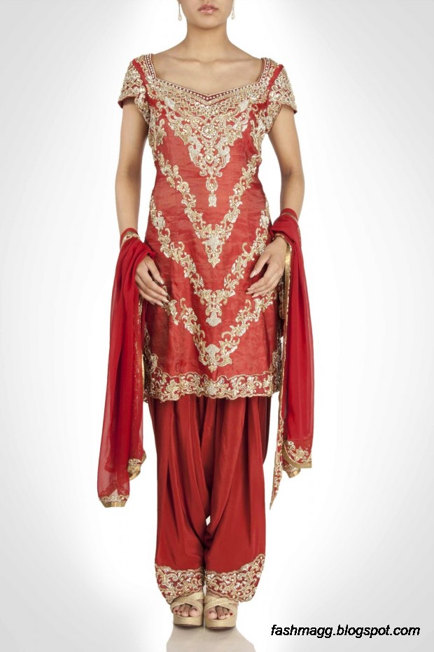 Beautiful-Elegent-New-Indian-Silk-Embroidered-Saree-Design-2013-for-Girls-3