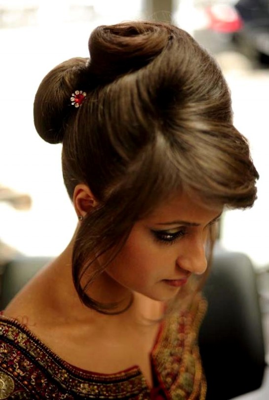 stylish hairstyles for girls for party