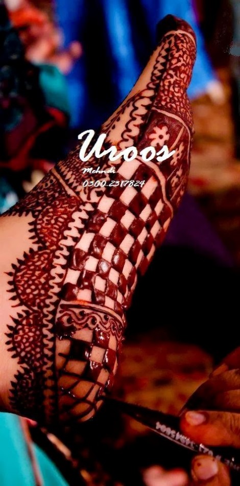 Beautiful-Eid-Mehndi-Designs For-Hand-Feet-Arabic-Henna-Mehndi-Designs-Bridal-Wedding-17