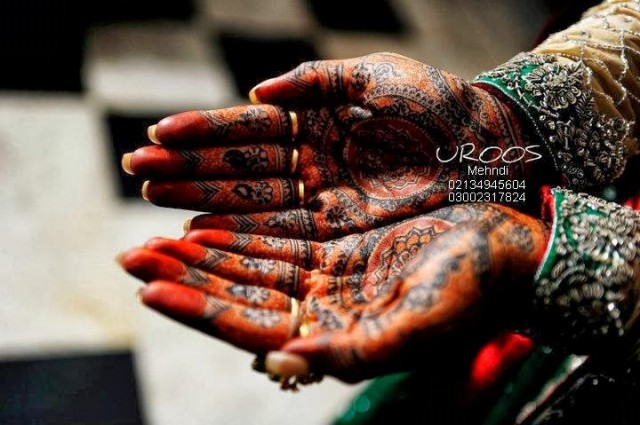 Beautiful-Eid-Mehndi-Designs For-Hand-Feet-Arabic-Henna-Mehndi-Designs-Bridal-Wedding-6