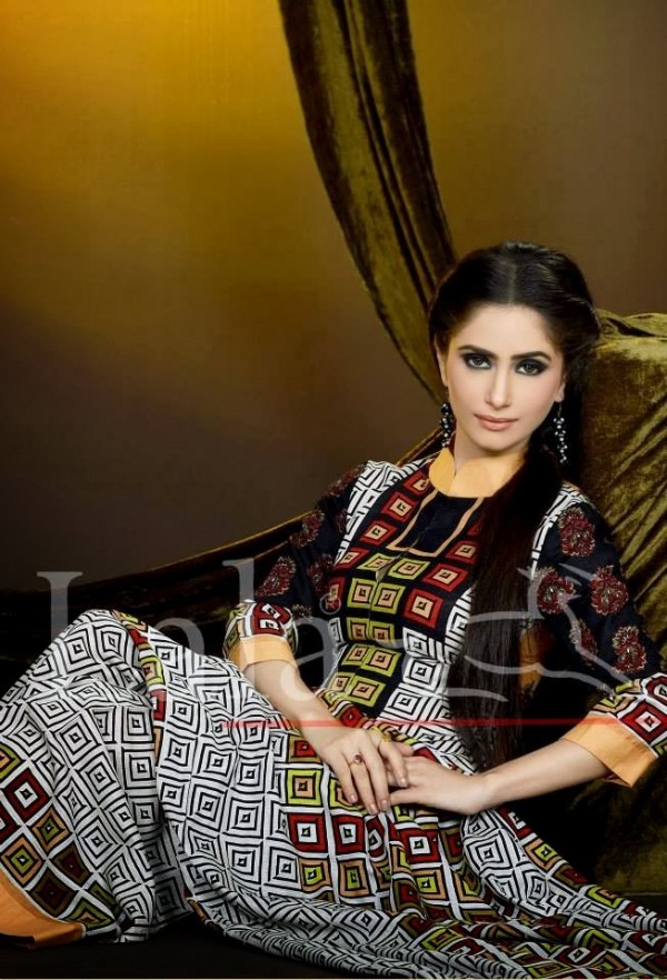 Beautiful-Girls-Ladies-Wear-New-Fashion-Khaddar-Clothes-by-Lala-Textiles-And-Afreen-4