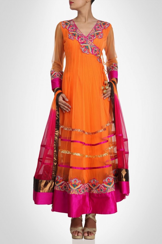 Designer-Charu-Parashar-Bridal-Frock-Lehanga-Choli-Sharara-Gharara-for-Brides-Wedding-Wear-7