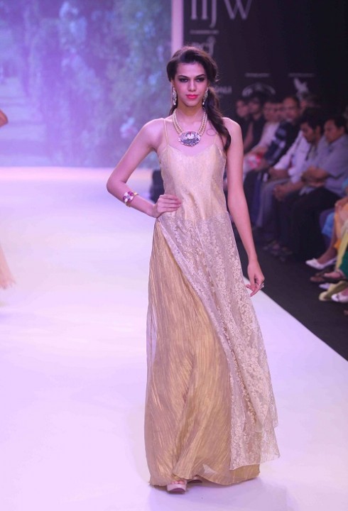 kashi Jewels Show at IIJW 2013 Day 4 Pictures 3