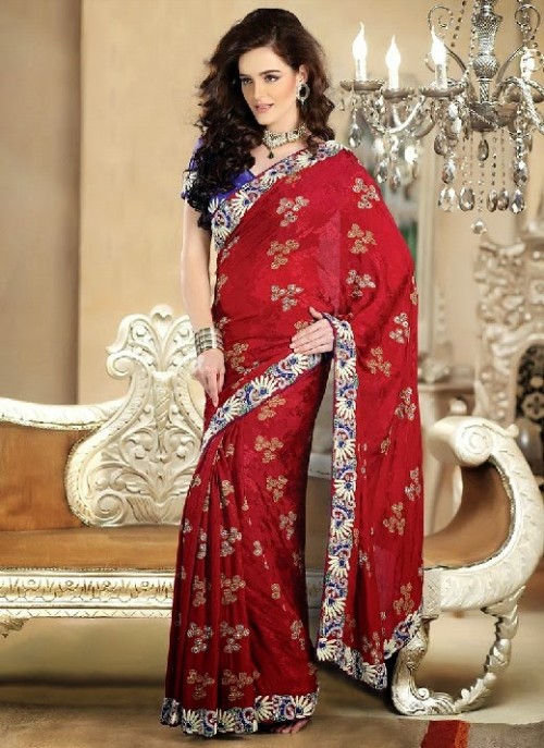 Beautiful-Girls-Women-Wear-Christmas-Exclusive-Saree-Dress-New-Fashion-Red-Suits-Design-7