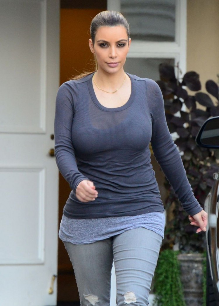 Kim-Kardashian-Out-Shopping-in-Los-Angeles-Image-Pictures-