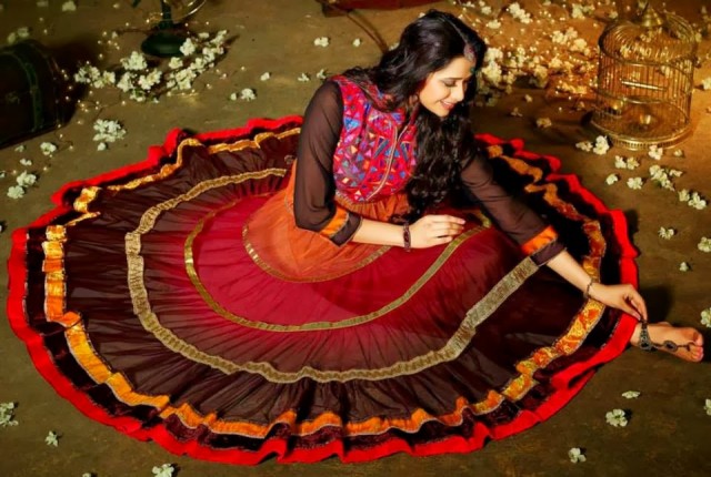 Beautiful-Anarkali-Churidar-Shalwar-Kameez-Suits-for-Girls-New-Fashion-Dress-2