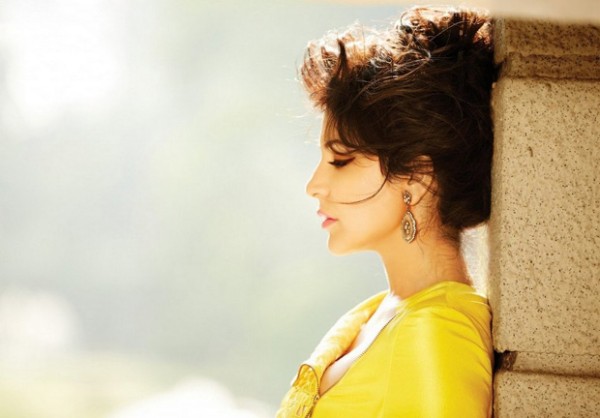 Anushka-Sharma-Bollywood-Indian-Actress-Model-New-Phtoo-Shoot-for-Magzine-Pictures-
