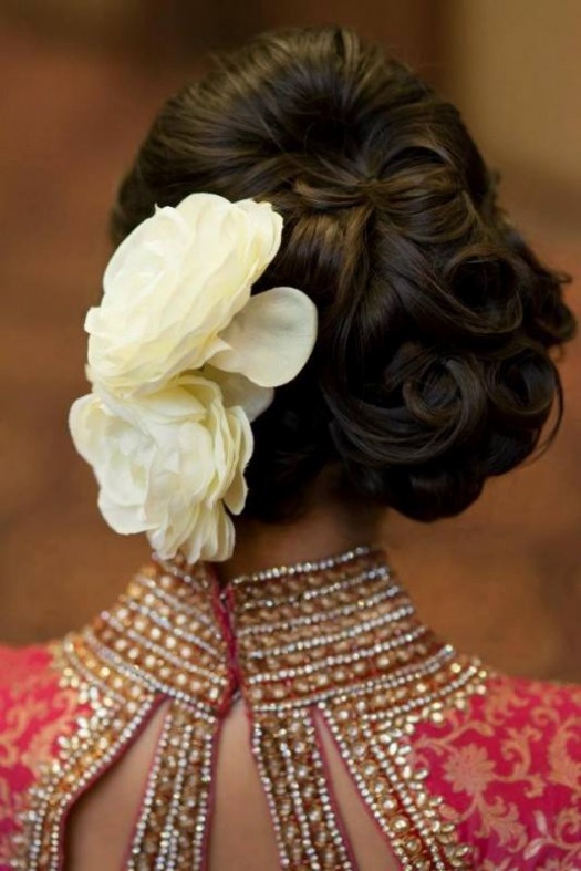 Wedding-Bridal-Pakistani-Indian-New-Fashion-Hair-Cuts-Style-for-Womens-Girl-4