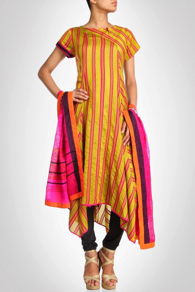 Anarkali-Churidar-Shalwar-Kamiz-New-Fashion-Style-Frock-Suits-by-Designer-Debashri-Samanta-4