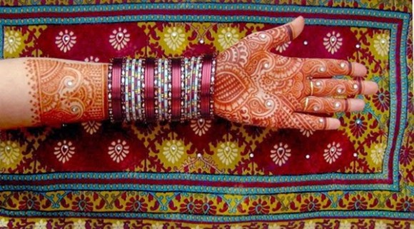 Indian-Pakistani-Beautiful-Mehndi-Designs-Photos-Image-Top-Ten-Best-Style-Mehendi-Pics-10