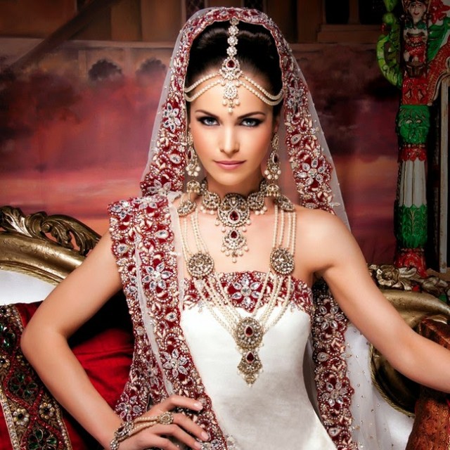 Indian-Bridal-Wedding-Jewellery-Set-Latest-Best-Stylish-Fashion-Collection-for-Brides-by-Kyles-Jewellery-1