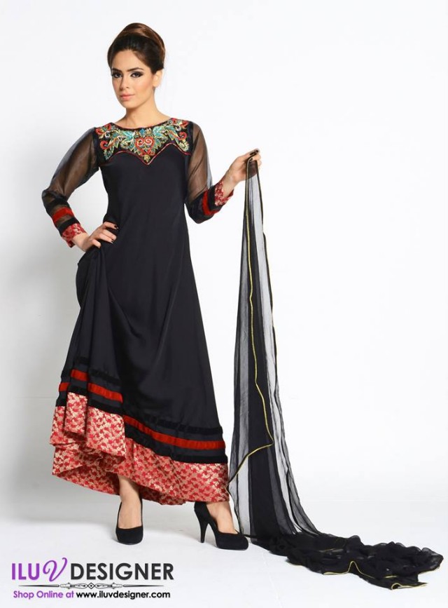 Beautiful-Girls-Women-Eid-Ul-Fitr-Wear-New-Fashion-Outfits-Dresses-by-Zunaira’s-Lounge-3