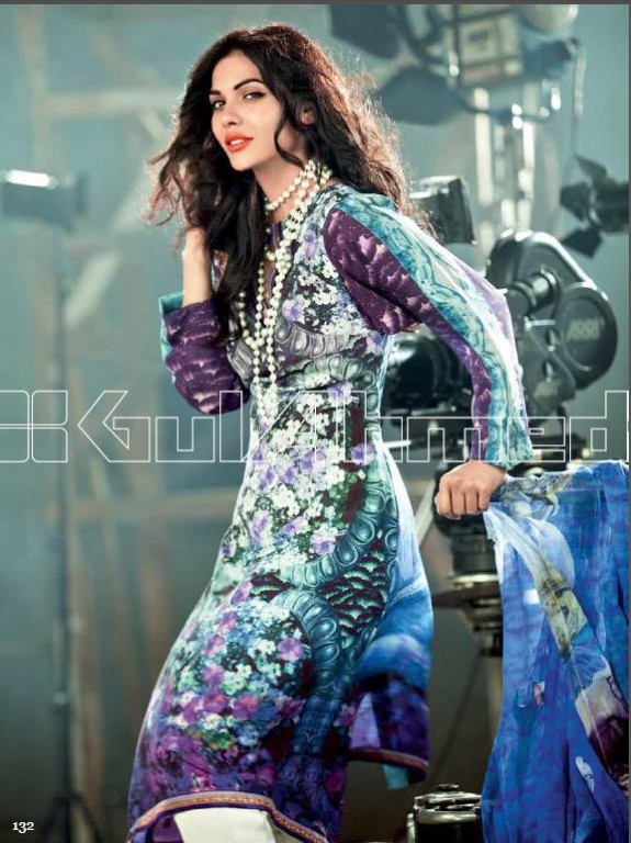 Womens-Girls-Newest-Festive-Fashion-Eid-Ul-Fitr-Outfits-Wear-Suits-by-Gul-Ahmed-8