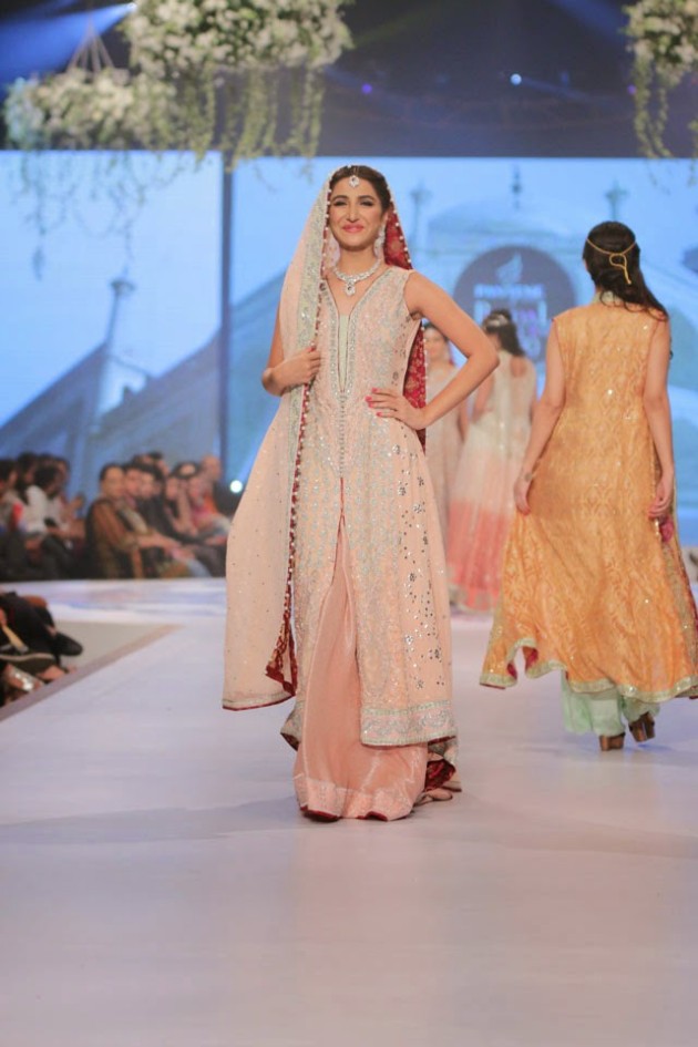 Wedding-Bridal-New-Fashion-Wear-Dress-for-Beautiful-Girls-at- PBCW-by-Designer-Sana-Abbas-4