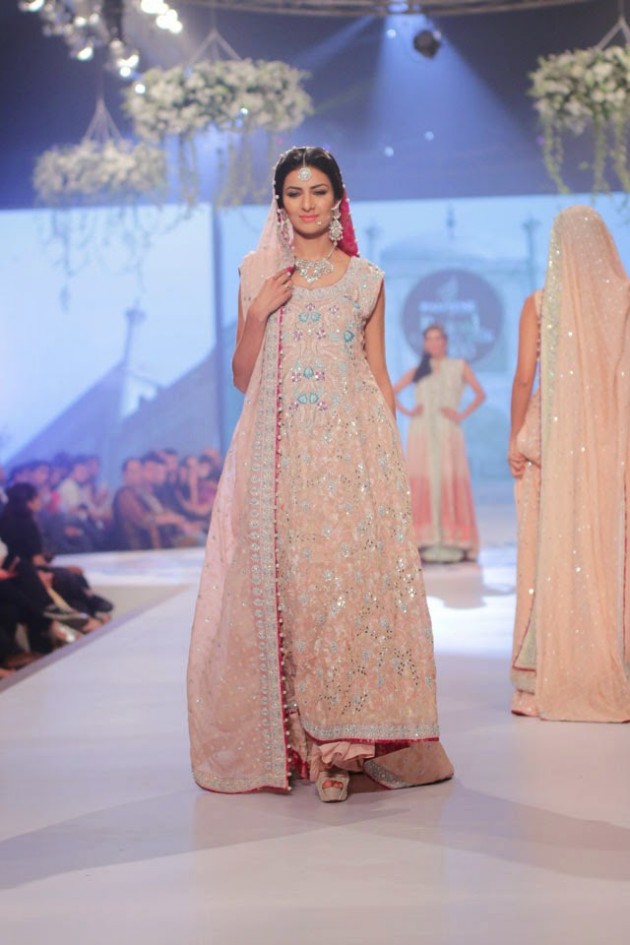 Wedding-Bridal-New-Fashion-Wear-Dress-for-Beautiful-Girls-at- PBCW-by-Designer-Sana-Abbas-5