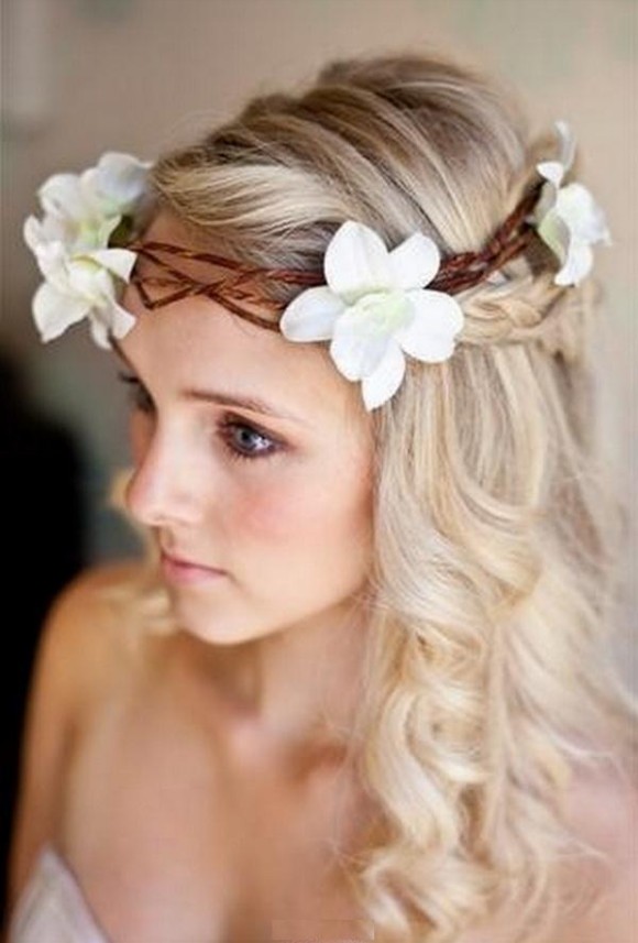 Wedding-Bridal Hairstyle Eastern & Western  New Fashion Hair Cuts for Beautiful-Best Hairs-