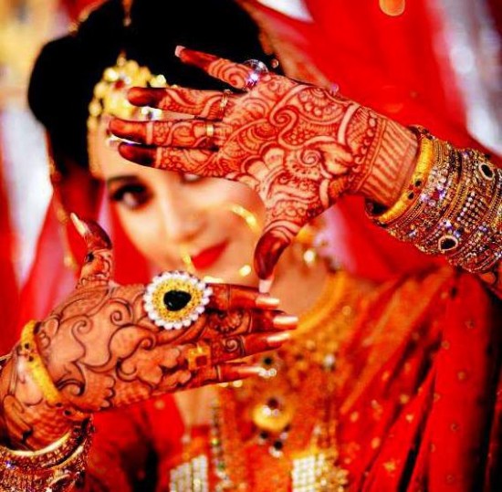 Bridal-Wedding Henna Mehndi Designs New Best Mehndi for Hand-Feet-4