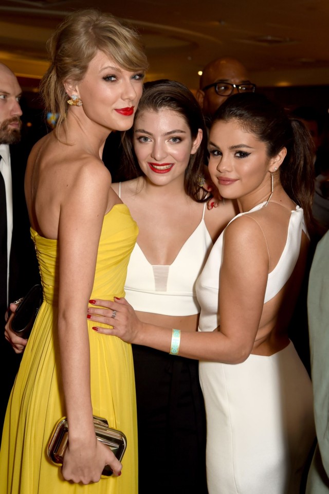 Selena-Gomez-and-Taylor-Swift-at-Instyle-and-Warner-Bros-Golden-Globes-Party-in-Beverly-Hills-Pictures-4