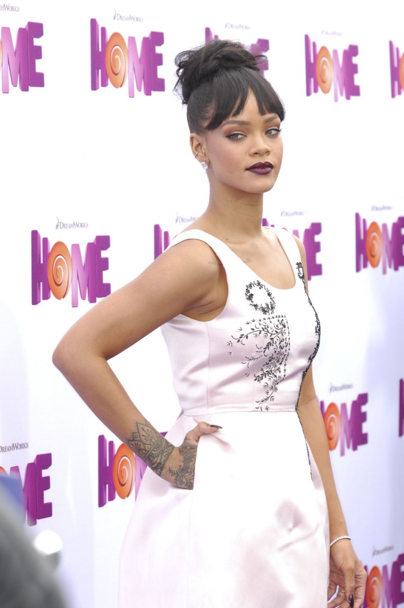 Rihanna at Home Premiere in Westwood HD Wallpapers-3