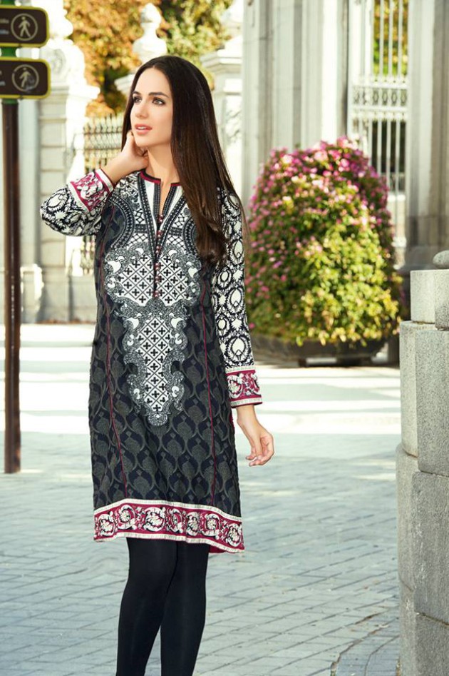 Gul Ahmed New Fashionable Stylish Winter Wear Dress for Girls-Women-7