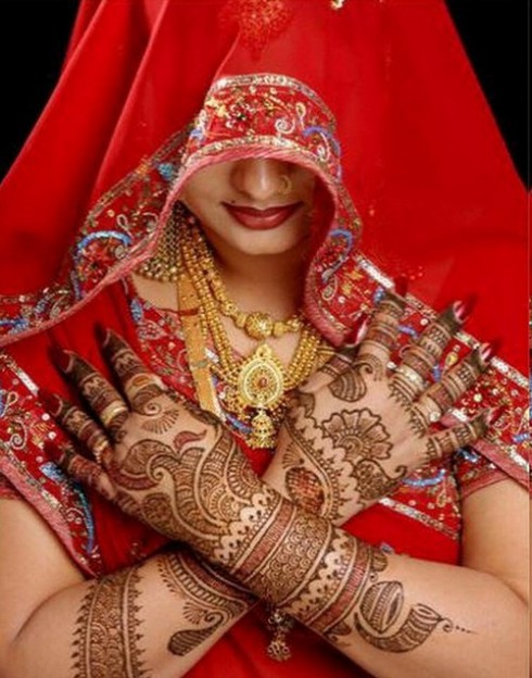 New Wedding-Bridal Latest Mehndi Designs for Hands and Feet Pictures-Images-10