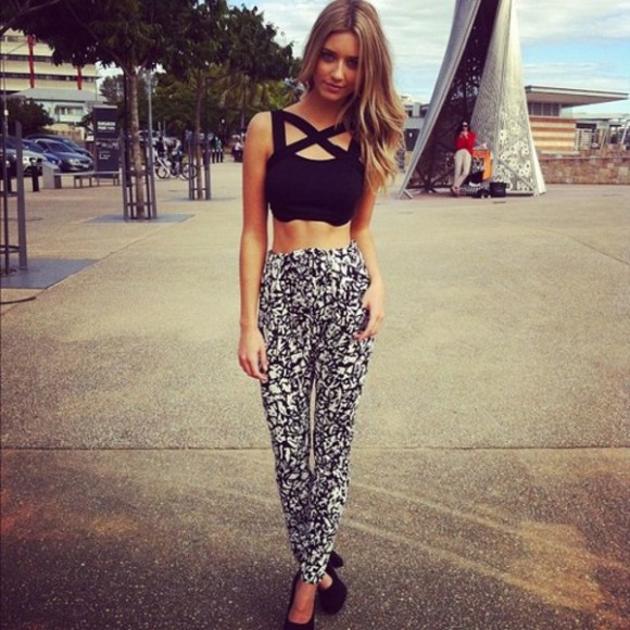 New Stylish Girls-Ladies Wear Crop Tops Latest Fashion Trend with Harem Pants-8